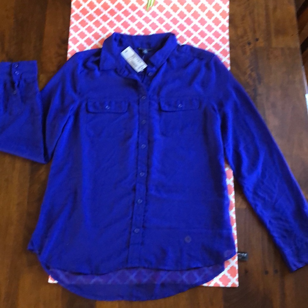 NWT American Eagle Womens Tops Longsleeves Medium